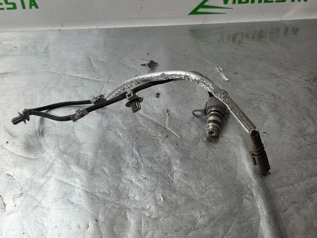 Camshaft vanos timing valve KA0453