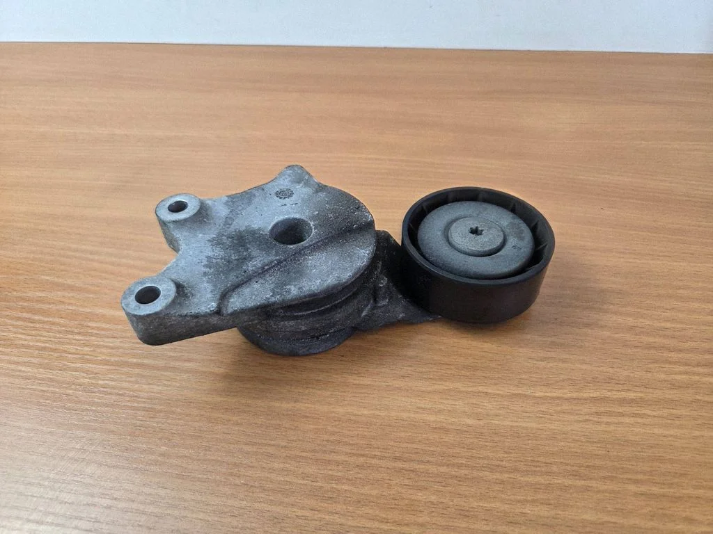 Alternator belt tensioner – Ford Focus (2018-)