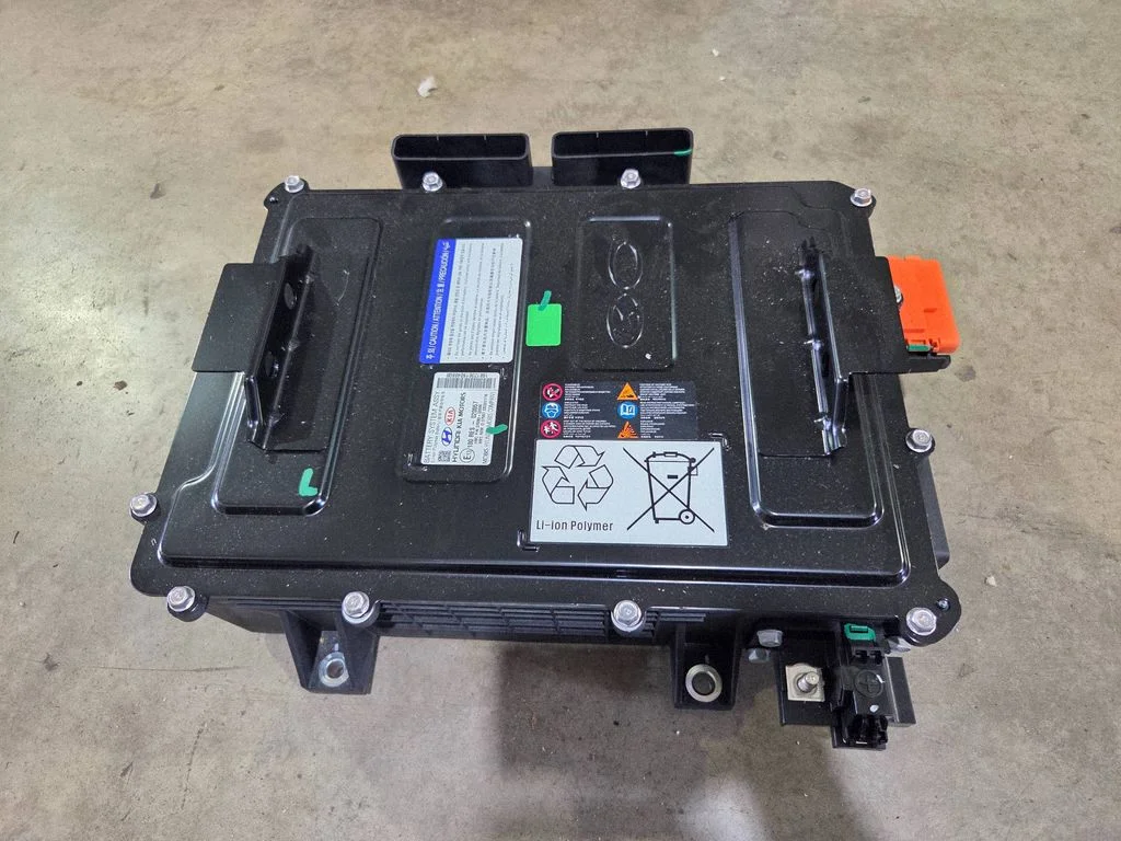 Hübriid-/elektriauto aku – Hyundai i20 (BC3 BI3) (2020-)