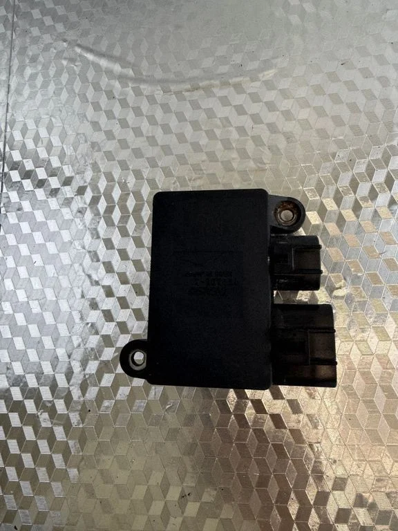 Fan control module – Mazda 6 (2016-2018)