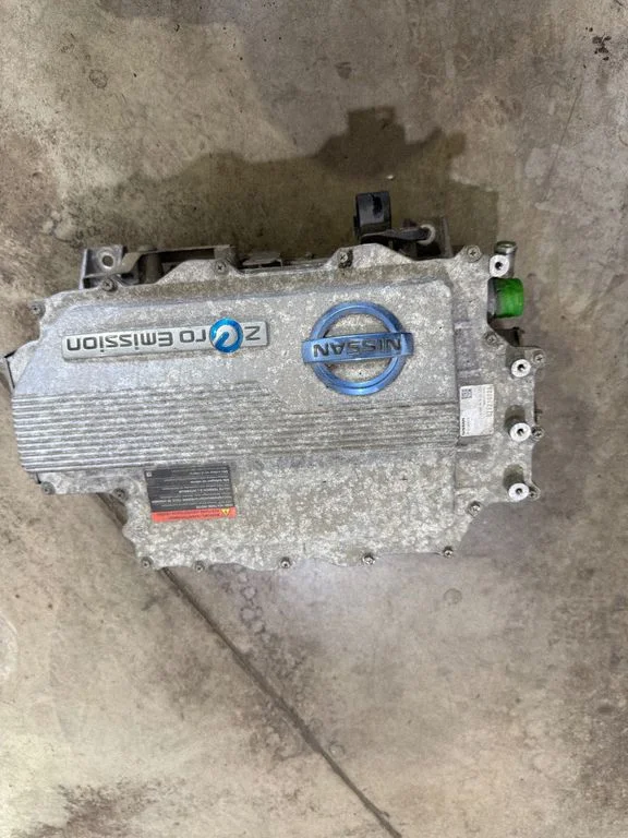 Voltage converter inverter – Nissan Leaf I (ZE0) (2010-2017)