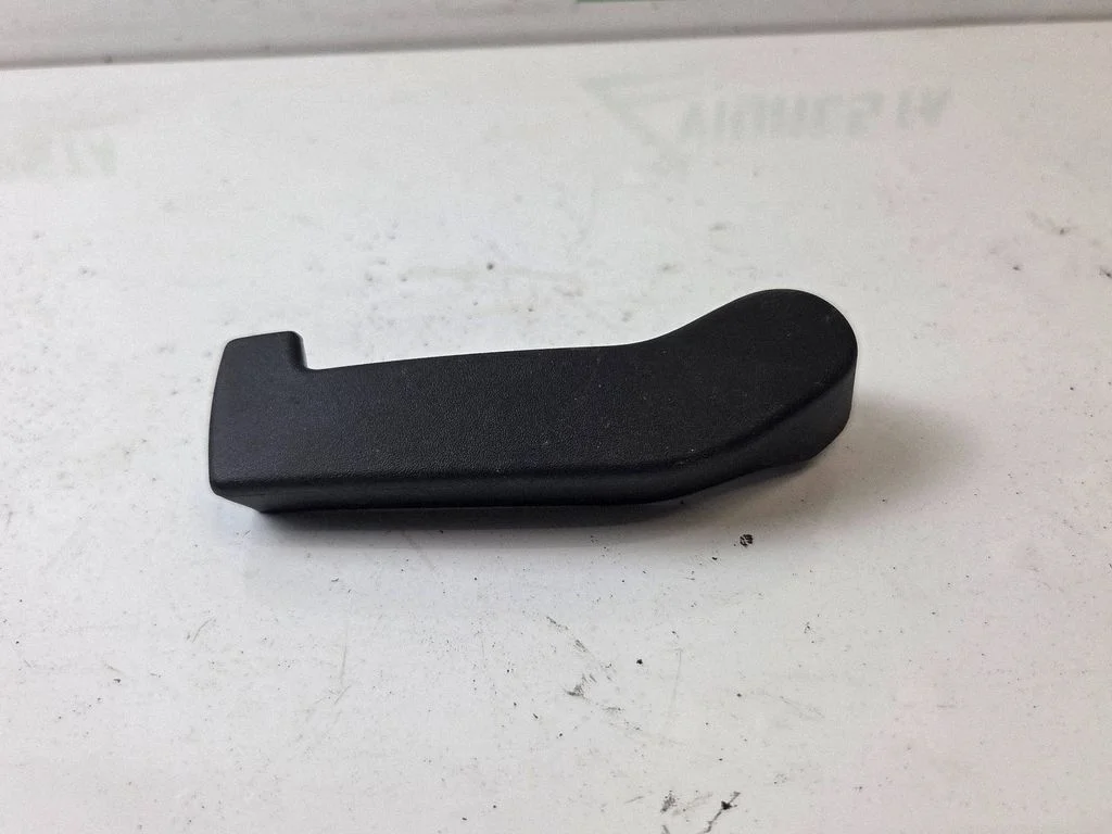 Loading door interior handle PR000325