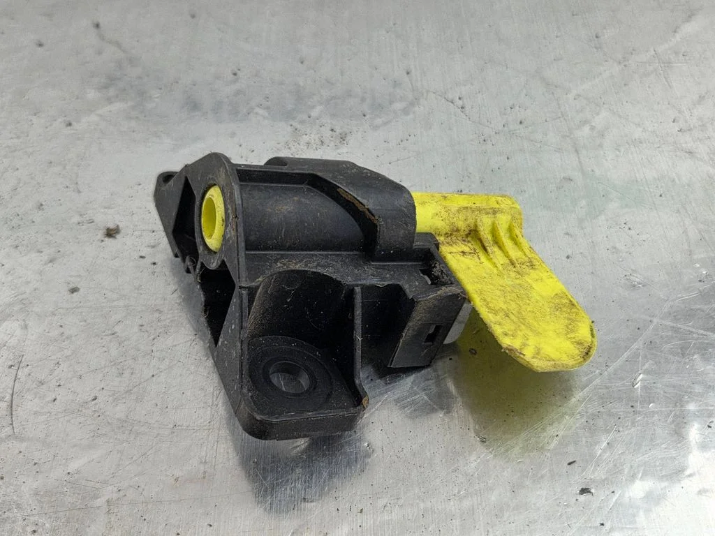 Laadimisukse sisemine käepide – Opel Combo E (2018-)