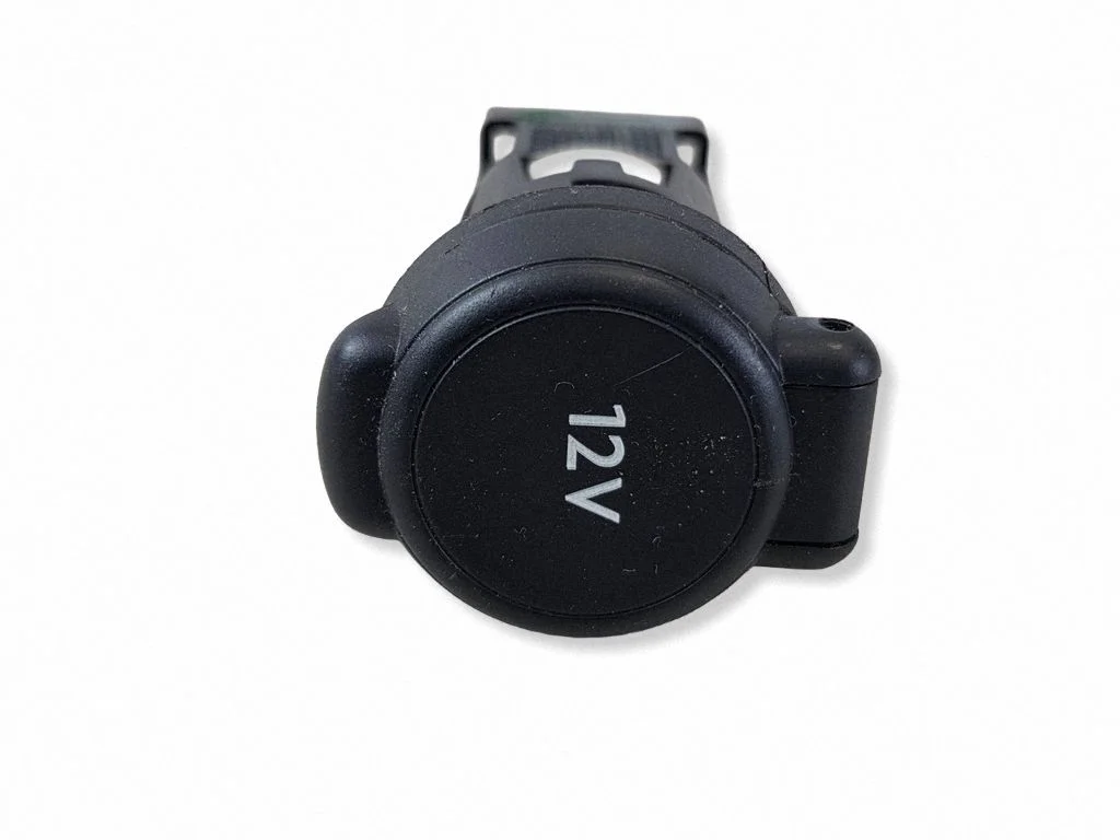 12 V Socket (front) – Citroen C4 Grand Picasso (2013-2018)