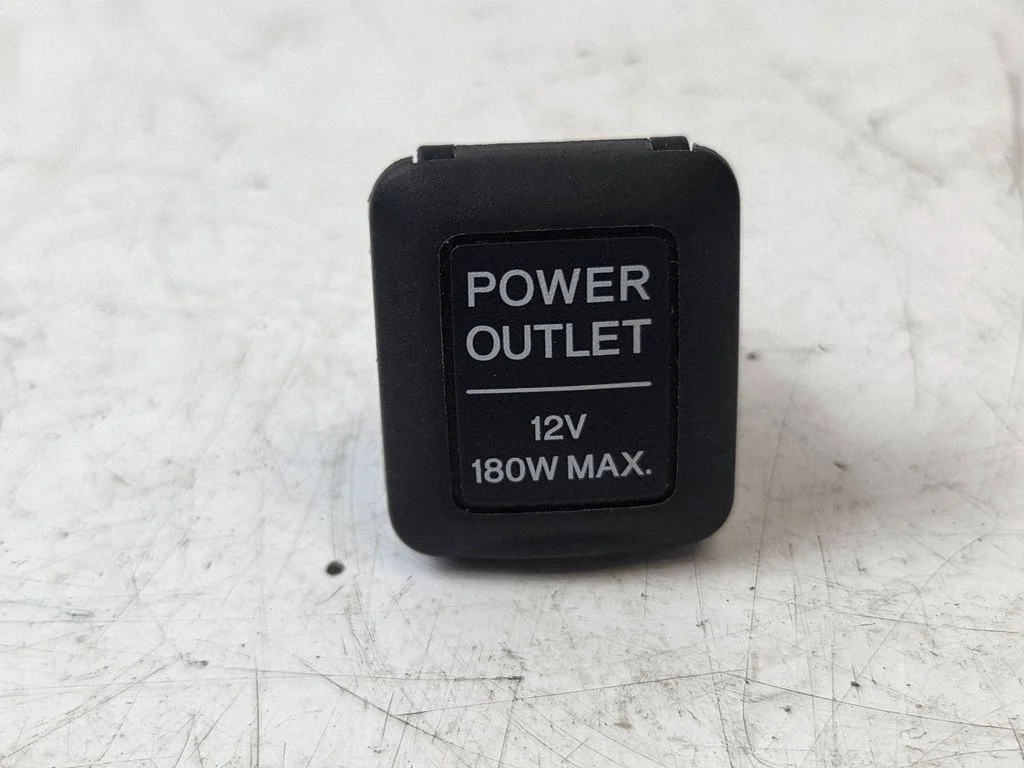 12 V Socket (front) – Honda CR-V (2013-2016)