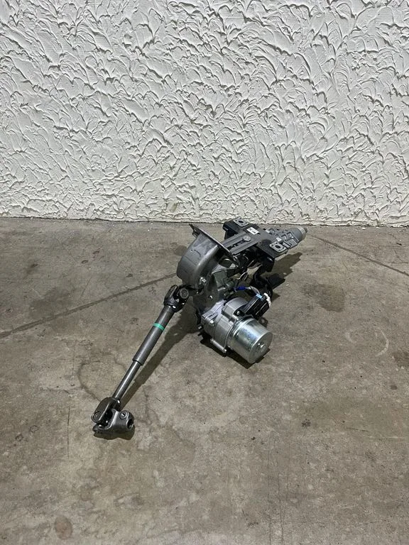 Roolivõimendi pump (elektriline) D43N3210XC
