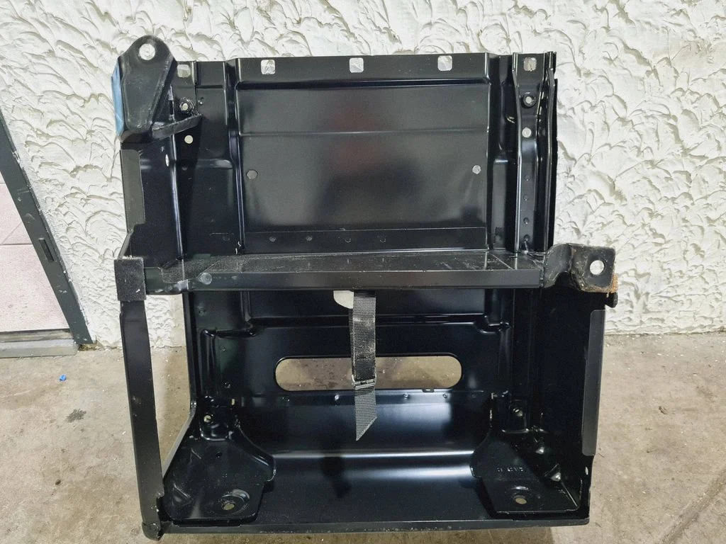 Driver seat console base – Mercedes-Benz Vito Viano W447 (2014-)