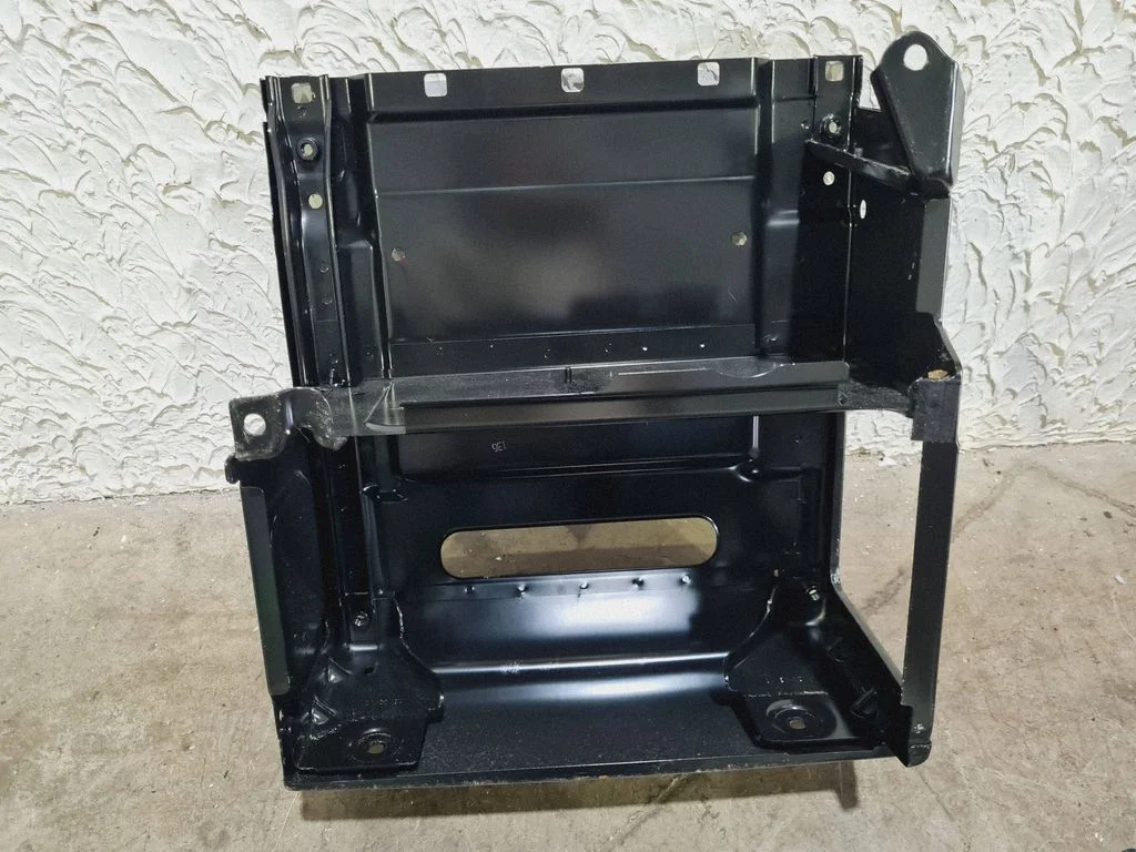Driver seat console base – Mercedes-Benz Vito Viano W447 (2014-)