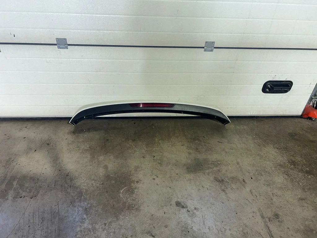 Tagaluugi spoiler – Audi Q7 4L (2005-2015)