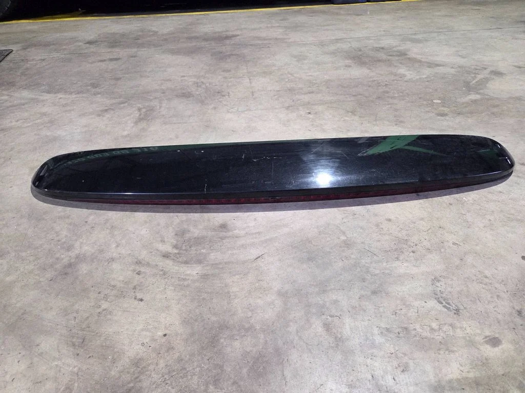 Tailgate/trunk spoiler A2127900188