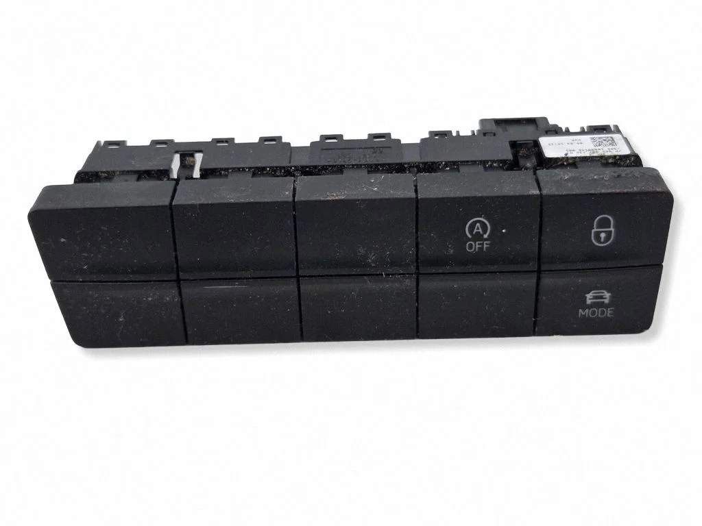 A set of switches – Skoda Octavia Mk3 (5E) (2013-2019)