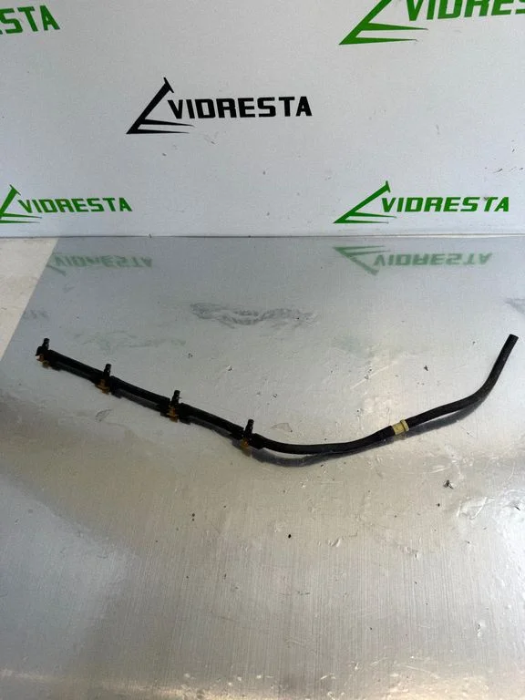 Fuel distributor – Honda CR-V (2013-2016)