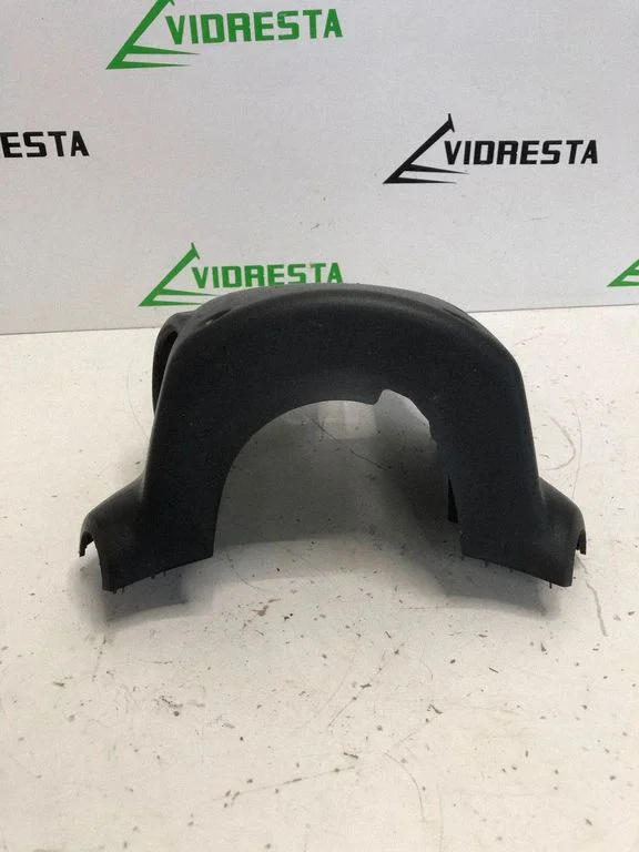 Steering wheel trim – Nissan Note (E11) (2006-2014)