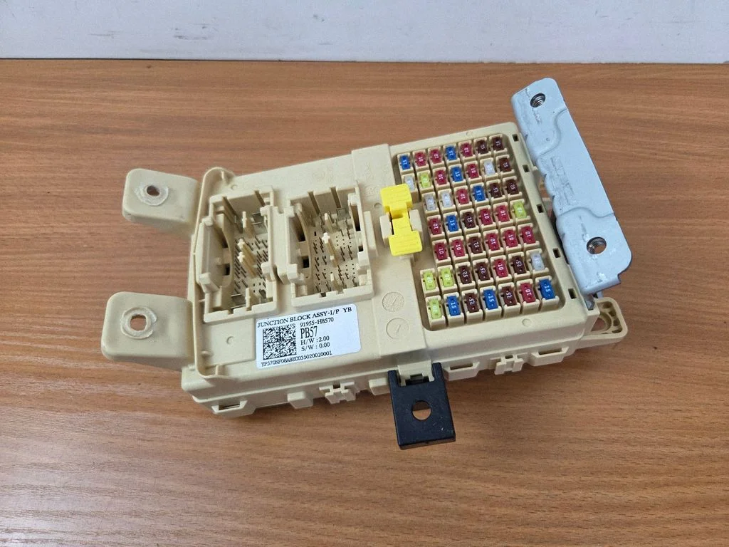 BSM Control unit – KIA Stonic (2017-)