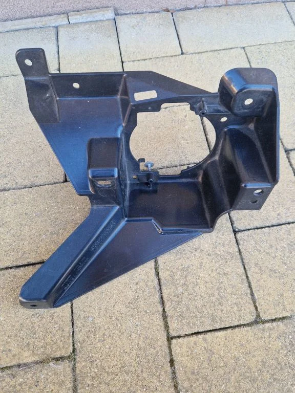 Fog light bracket – Ford Fusion II (2013-)