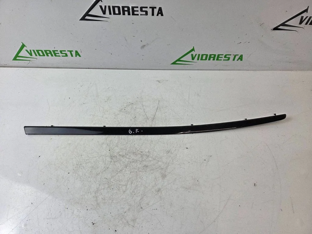 Rear side glass trim – Peugeot 308 (2021-)