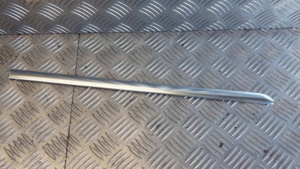 Rear side glass trim – Ford Transit/ Tourneo Connect Grand Tourneo Connect (2013-2018)