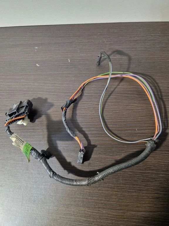 Seat wiring loom – Ford Fusion II (2013-)