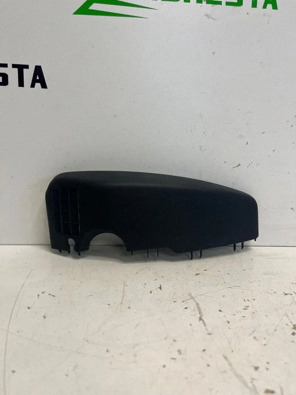 Tahavaatepeegli viimistlus B62R67Z31