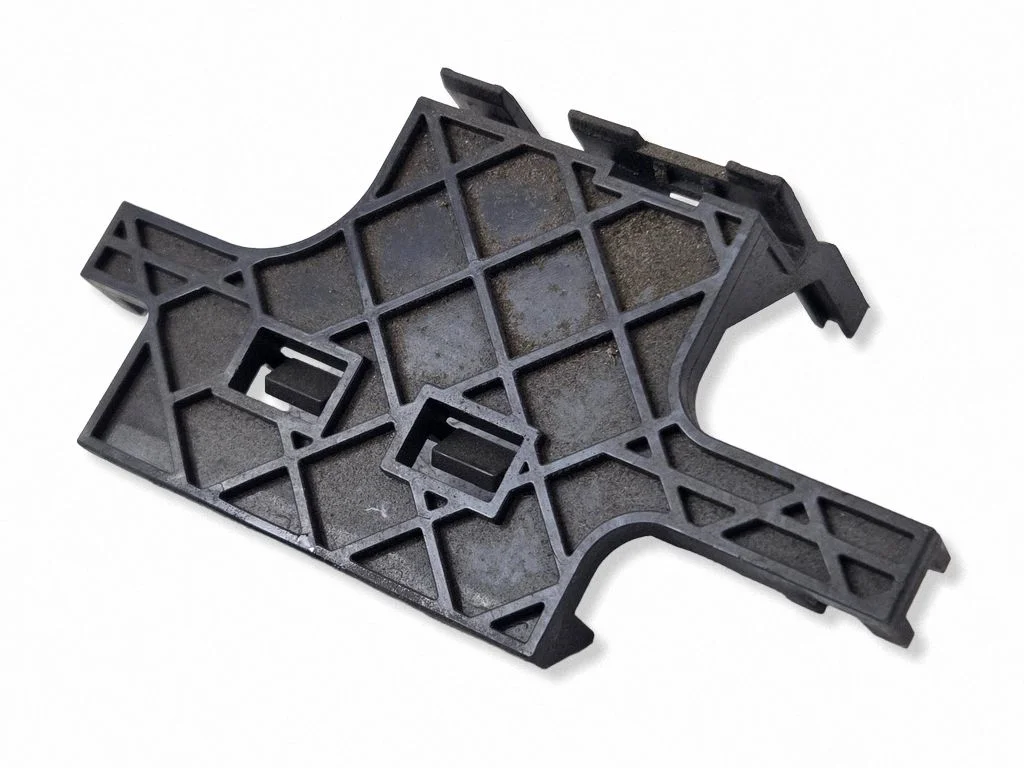 Engine control unit holder – Skoda Octavia Mk3 (5E) (2013-2019)
