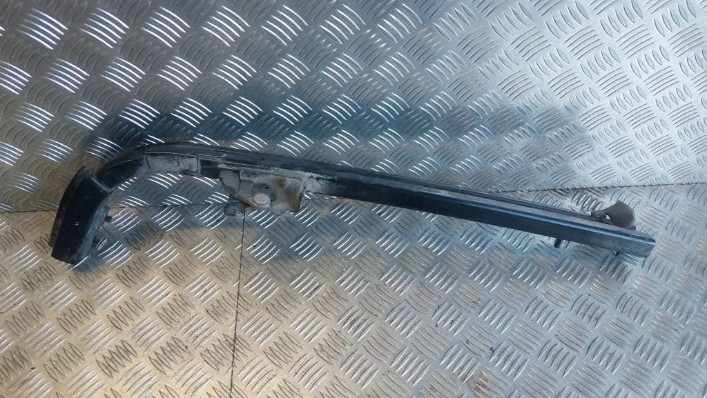 Sliding door middle rail – Ford Transit/ Tourneo Connect Grand Tourneo Connect (2013-2018)