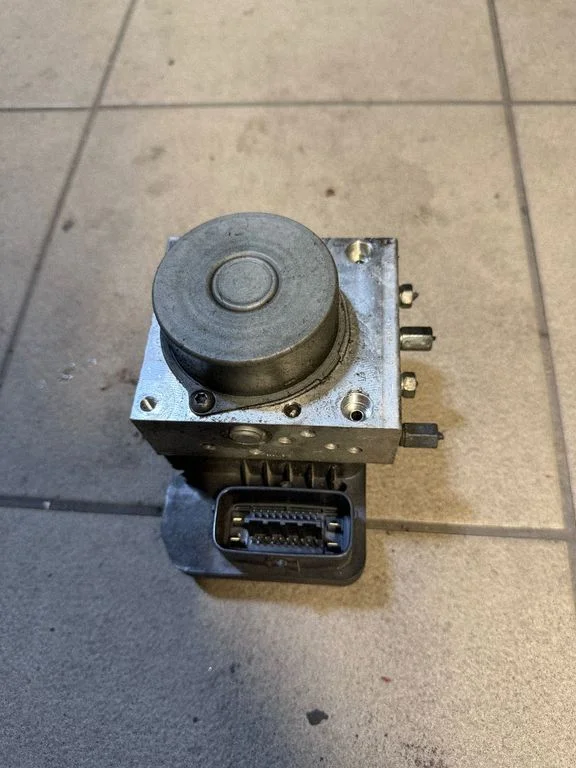 ABS block GMM4437A0