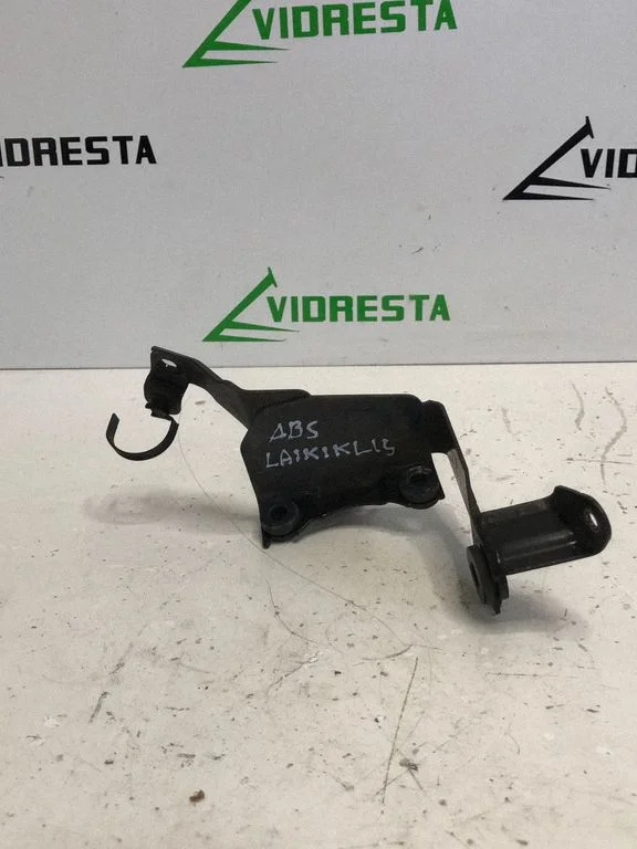 ABS-pumba kinnitus – Honda CR-V (2013-2016)