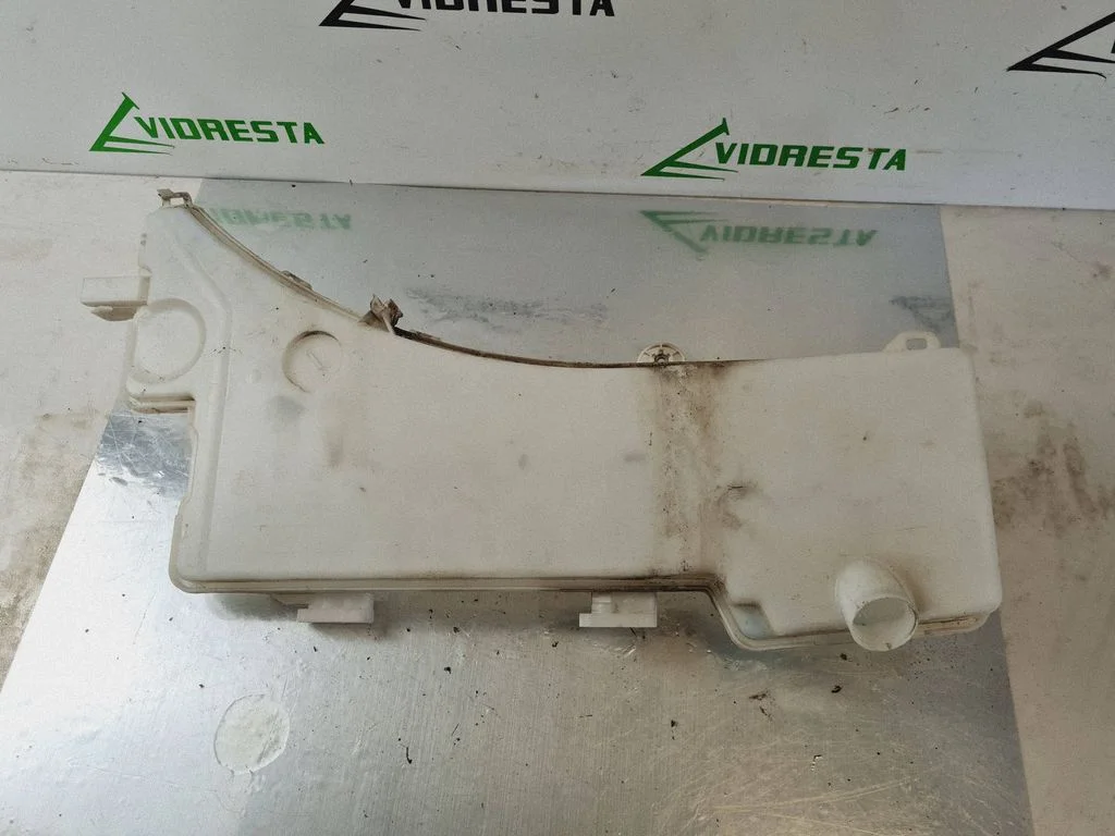 Windshield washer fluid reservoir/tank 9826400780