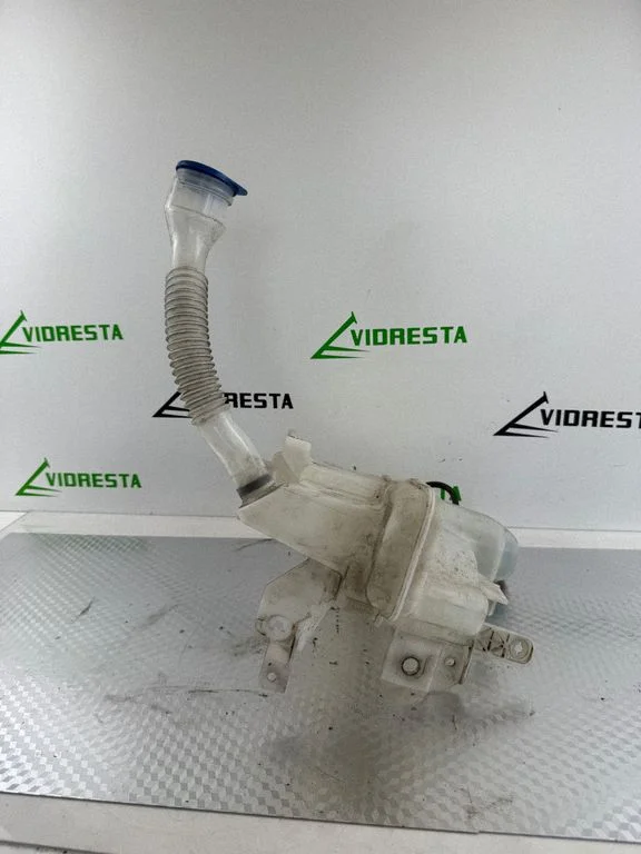 Windshield washer fluid reservoir/tank GHR167480