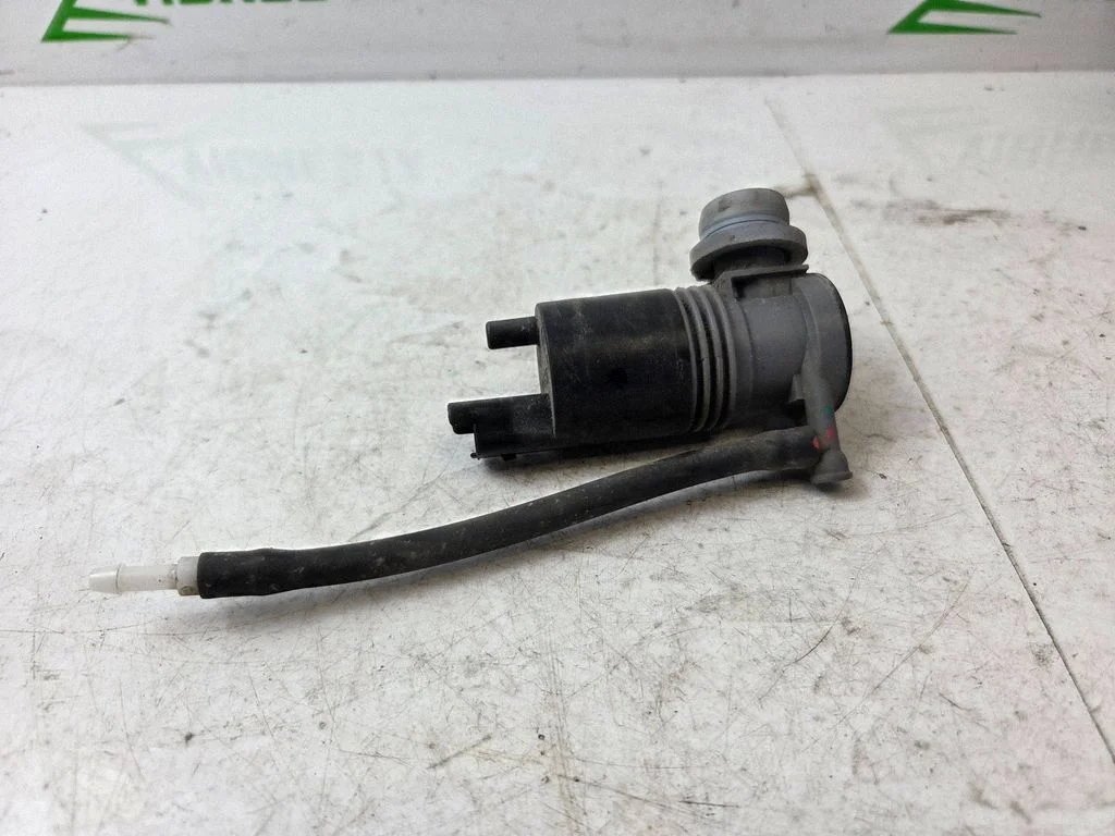 Klaasipesuvedeliku pump (klaaside) 1024587