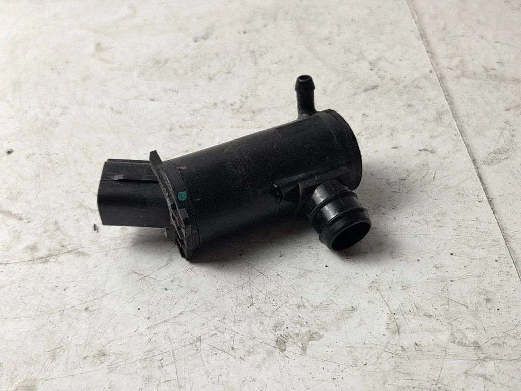 Windscreen/windshield washer pump 98510G2000