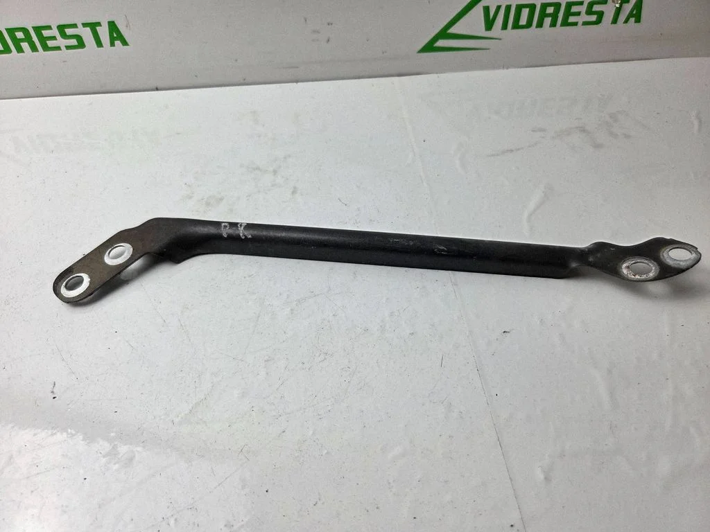 Headlight/headlamp mounting bracket 39024254