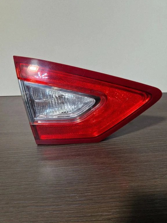 Tailgate rear/tail lights – Ford Fusion II (2013-)