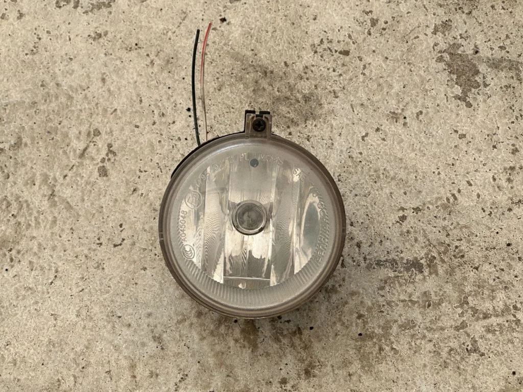 Front fog light – Chrysler Grand Voyager V (2007-2015)