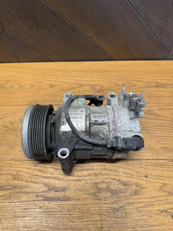 Air conditioning (A/C) compressor (pump) 9827529180