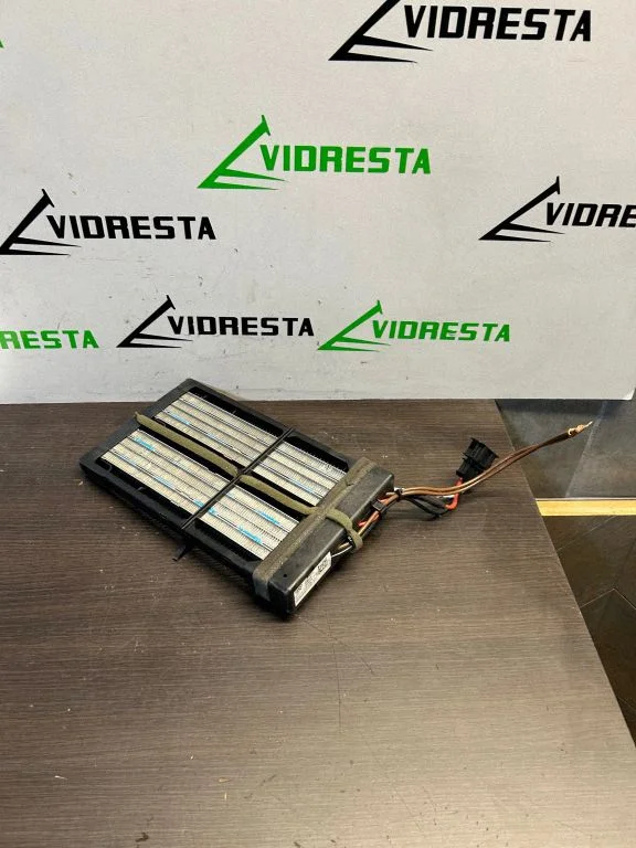 Elektriline salongi küttekeha radiaator 8K0819011C