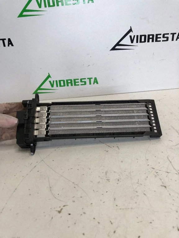 Elektriline salongi küttekeha radiaator KE530002