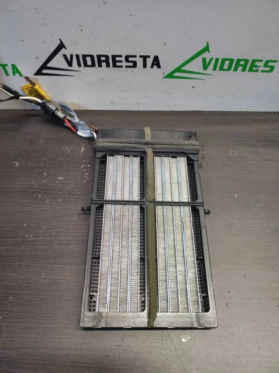 Elektriline salongi küttekeha radiaator 8K0819011C