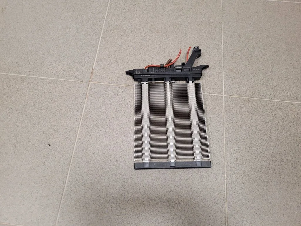 Elektryczna nagrzewnica kabiny 1K0963235F