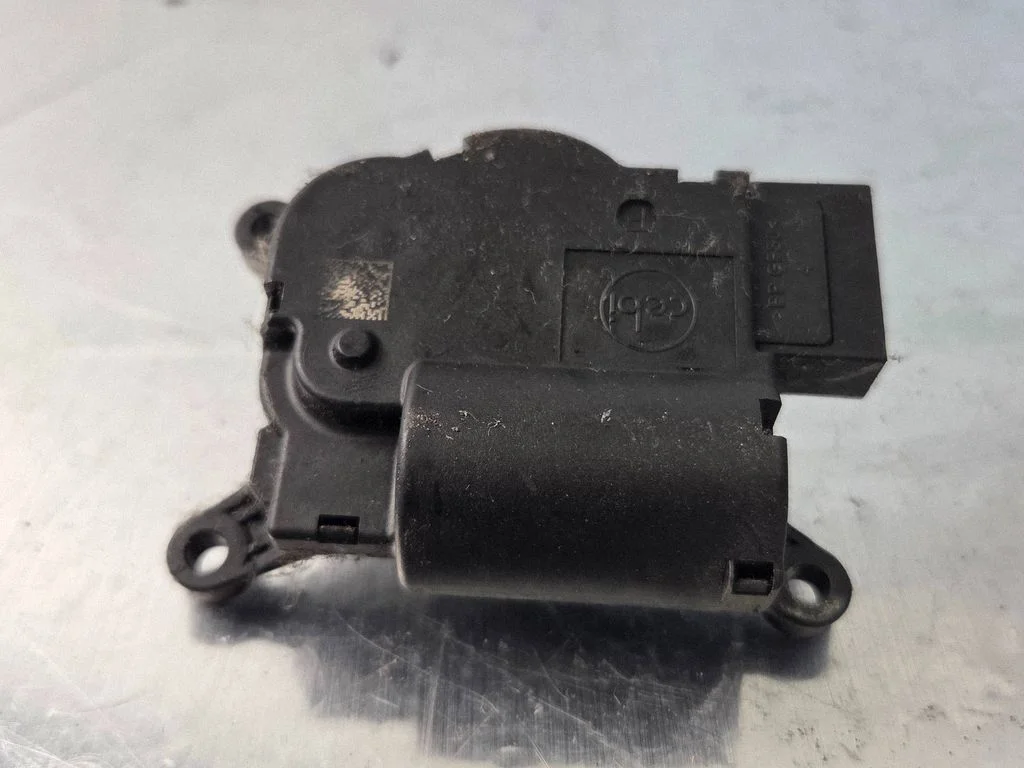 Air flap motor/actuator 3093912