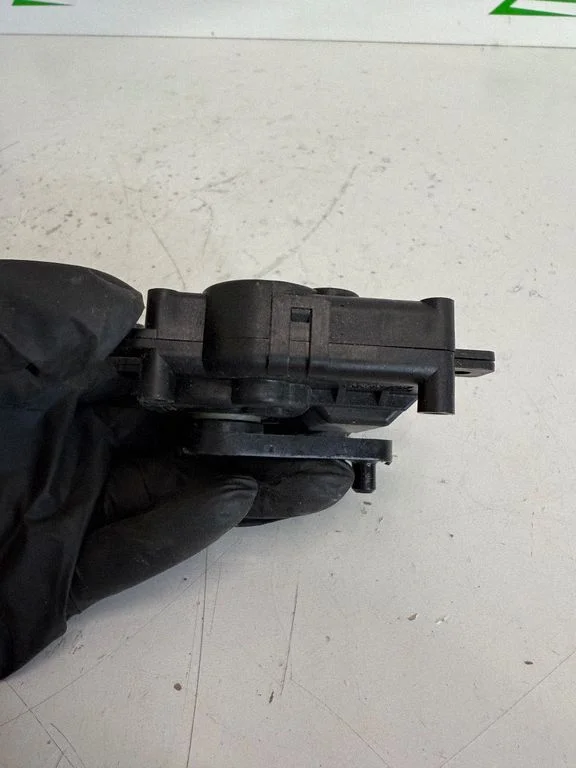 Air flap motor/actuator AA1138003480