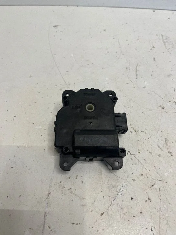Air flap motor/actuator – Honda CR-V (2013-2016)