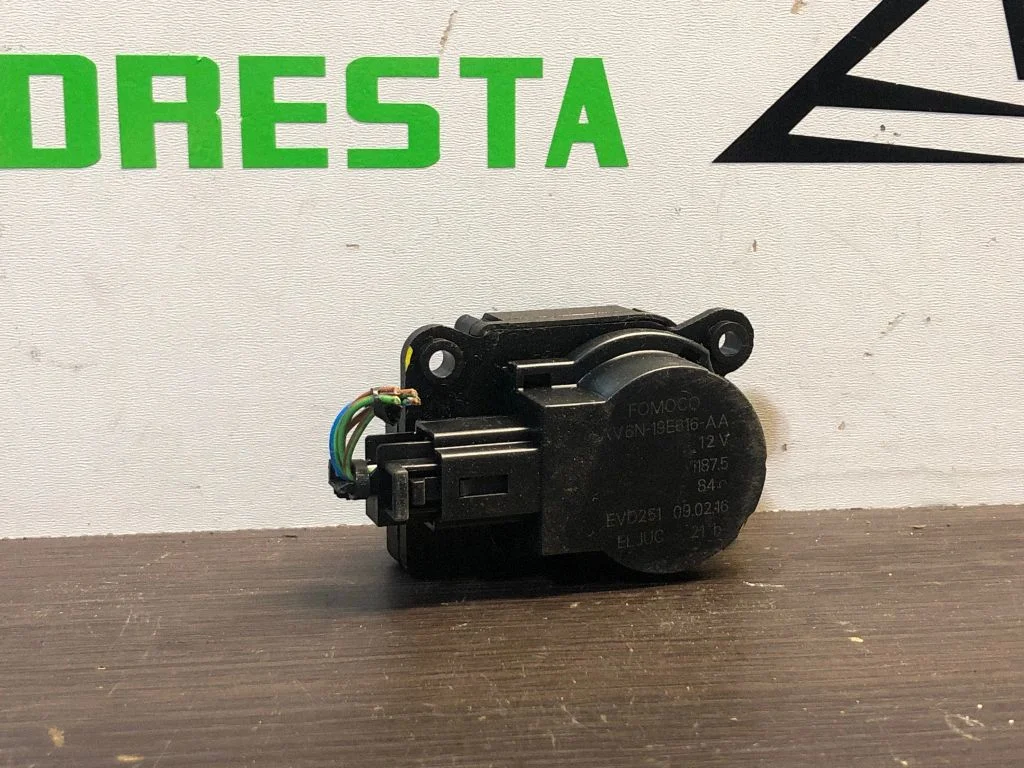 Õhuklapi mootor / ajam AV6N19E616AA