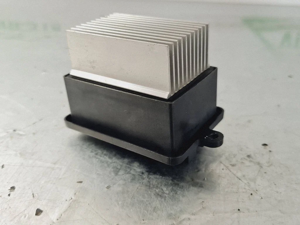 Heater blower motor/fan resistor 9073737453930