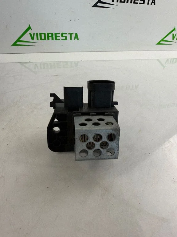 Heater blower motor/fan resistor 9829220580