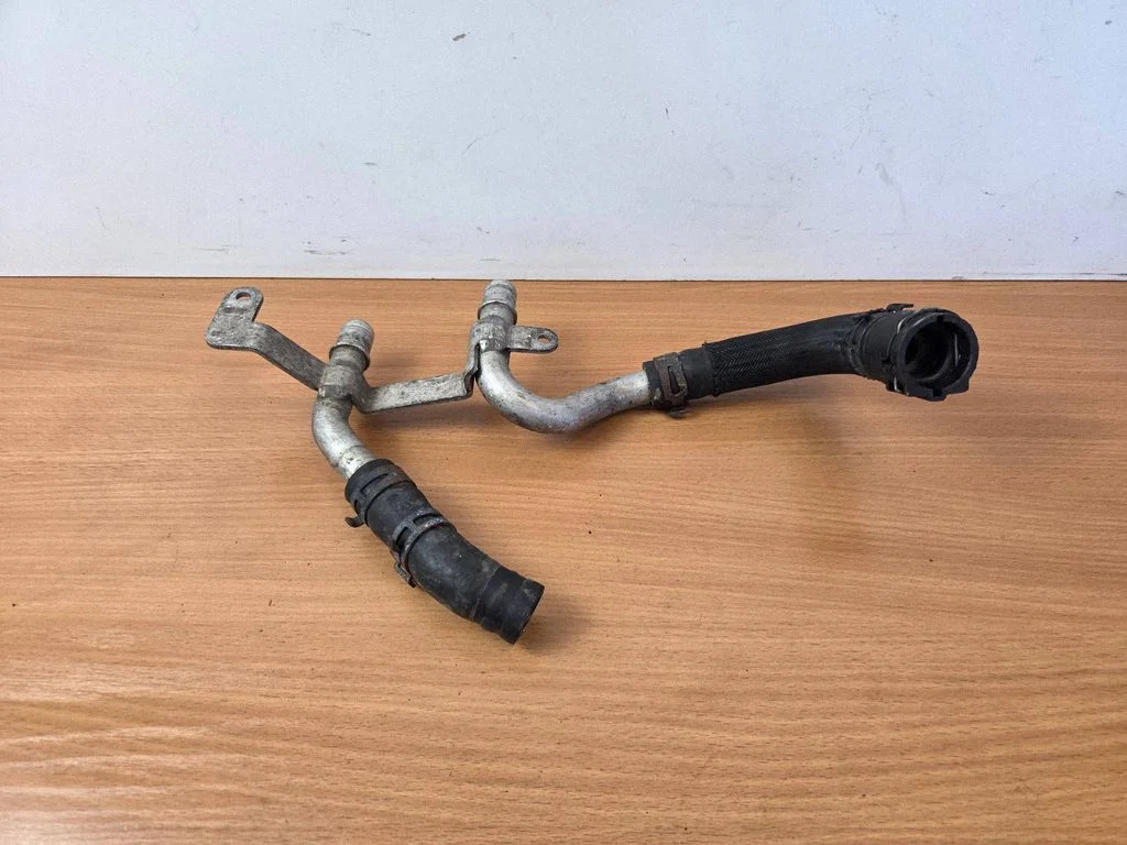 Engine coolant pipe/hose – Jaguar XE (2015-)
