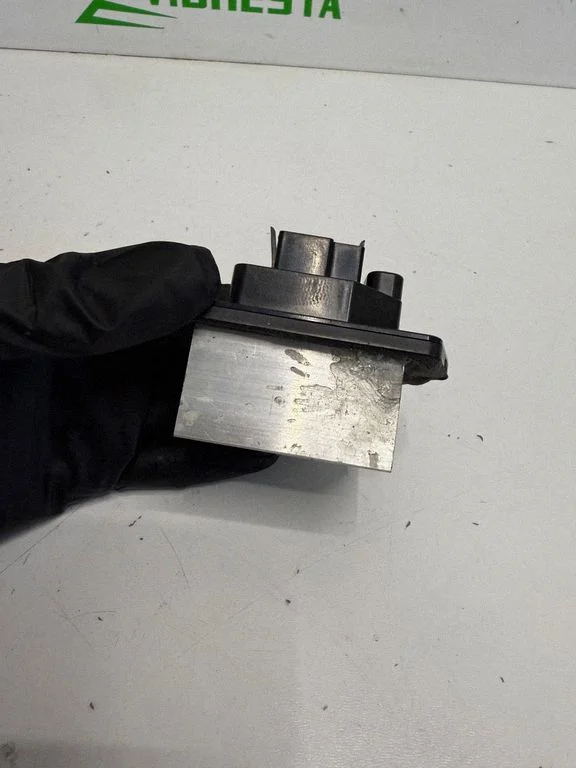 Heater blower motor/fan resistor 0778001020