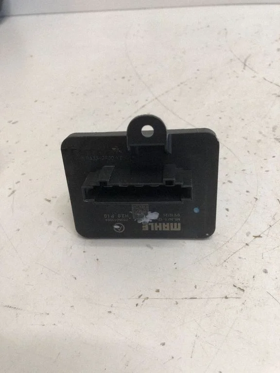 Heater blower motor/fan resistor – Opel Corsa F (2019-)