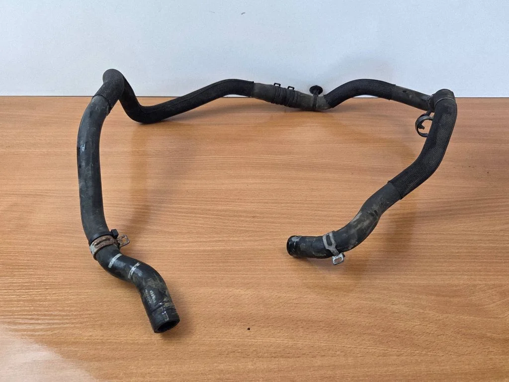 Motora dzesēšanas caurule (-es)/šļūtene (-es) JX618C480VF