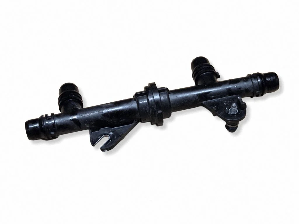 Engine coolant pipe/hose 9834745480